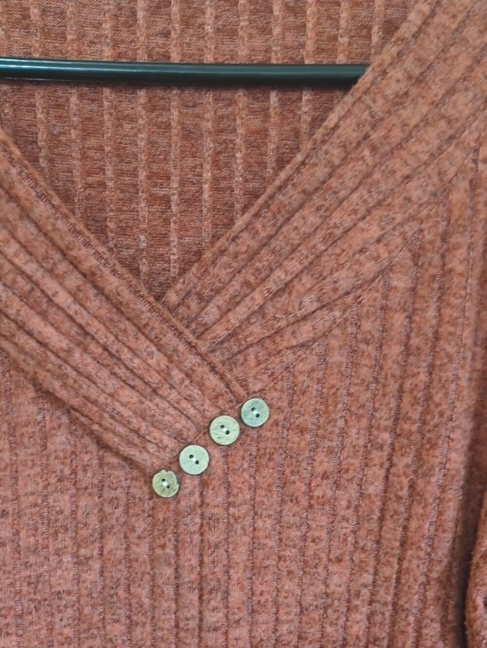 Sampeel Women's Ribbed V-Neck Sweater - Rust - Picture 3 of 4